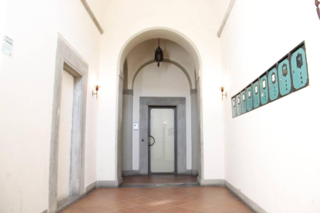 Art Apartment Santa Croce Suite Florencia Exterior foto